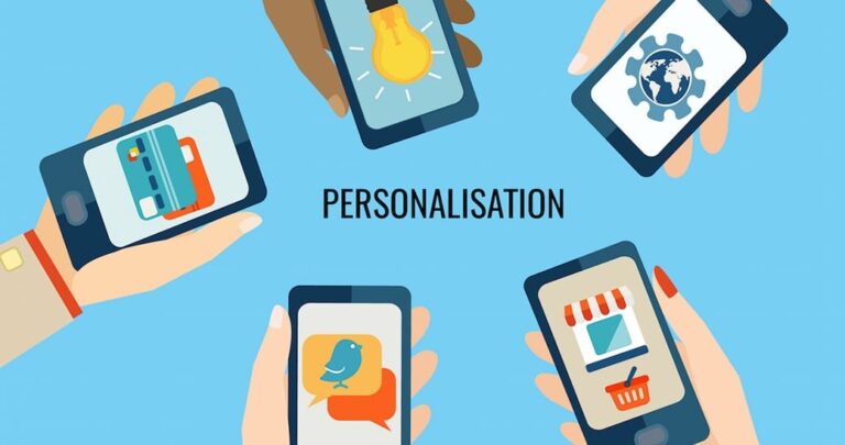 Hands holding smartphones displaying different apps with "PERSONALISATION" text above.